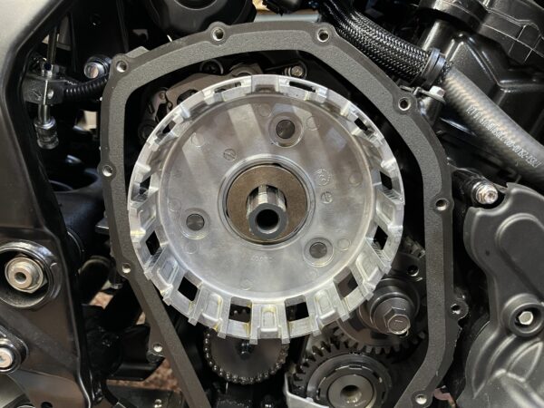 Suzuki GSX-8R Slipper Clutch Design 2024 > Current - Image 6